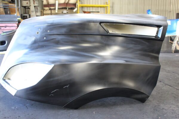 Freightliner Cascadia 126 Unpainted Hood P/N - A17-20473-006 - Image 3