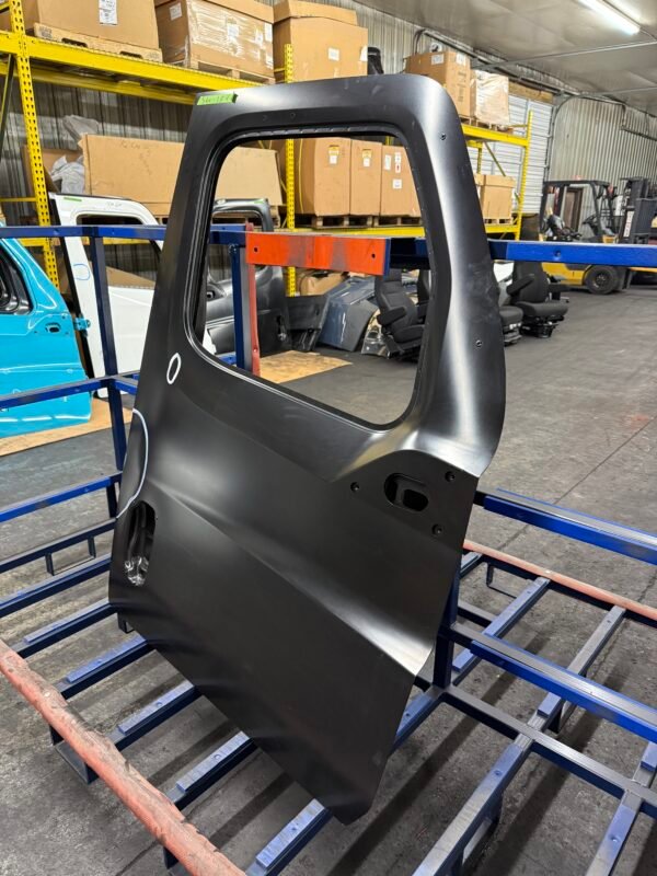 Freightliner Cascadia RH Door Shell W/ Weather Deflector + Look Down Mirror Holes - Image 2