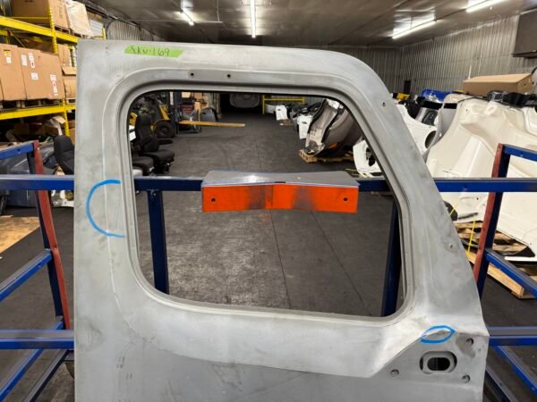 Freightliner Cascadia RH Door Shell W/ Weather Deflector + Look Down Mirror Holes - Image 2