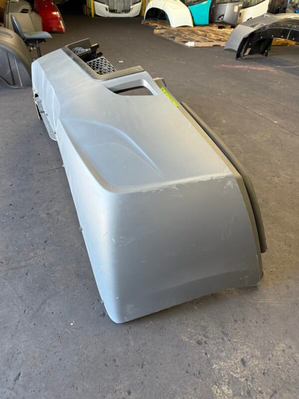 Freightliner Cascadia Textured Poly Bumper Assembly W/ Black Trim - Image 4