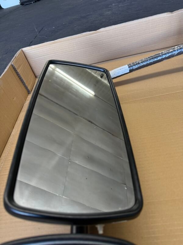 Freightliner M2 LH Cummins AAT RMT HTD LED Chrome Mirror - Image 4