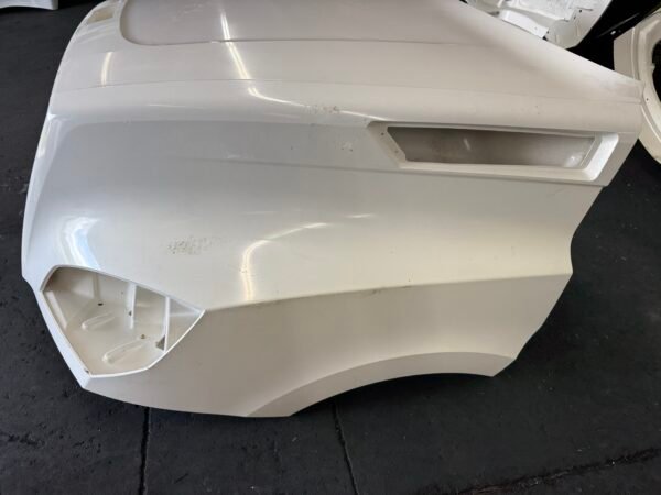 Freightliner Cascadia 126 White Hood Shell A17-20392-006 - Image 8