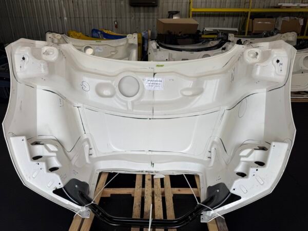 Freightliner Cascadia 126 White Hood Shell A17-20392-006 - Image 11