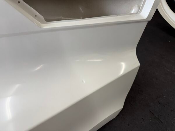 Freightliner Cascadia 126 White Hood Shell A17-20392-006 - Image 9