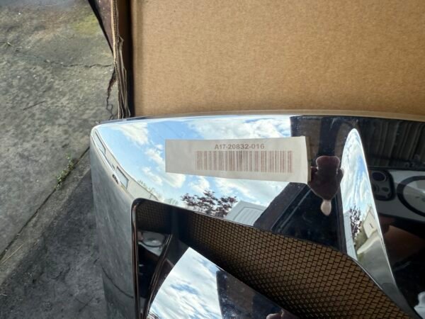 Freightliner Cascadia Complete Chrome Grille A17-20832-016 - Image 5