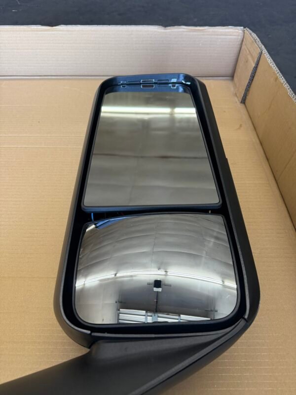 Automann 563.46104C-RH Chrome Heated Mirror - Cascadia 2018 UP - Image 2