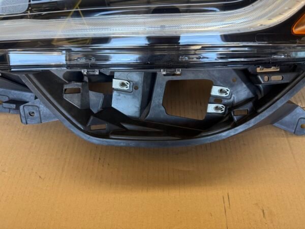 Freightliner Cascadia Fifth Generation LH Headlight A66-37059-000 - Image 2