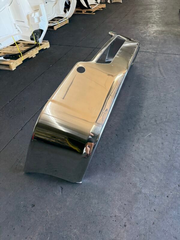 Genuine Freightliner Cascadia Aero Clad Bumper by Hendrickson | A22-28840-006 - Image 3