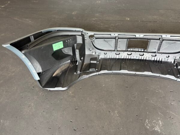 Genuine Freightliner Cascadia Bumper Assembly - Image 6