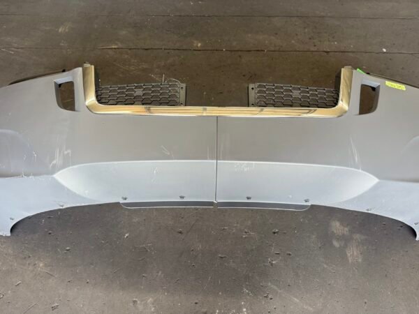 Freightliner Cascadia Poly Bumper W/ Chrome Trim - Image 4