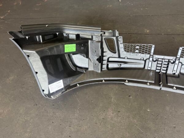 Freightliner Cascadia Poly Bumper W/ Chrome Trim - Image 6