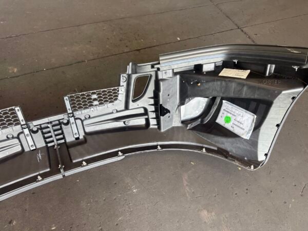 Freightliner Cascadia Poly Bumper W/ Chrome Trim - Image 7