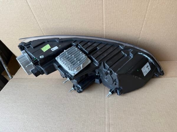 Genuine Freightliner Cascadia Headlight – LH (Driver Side), 2018+ - Image 5