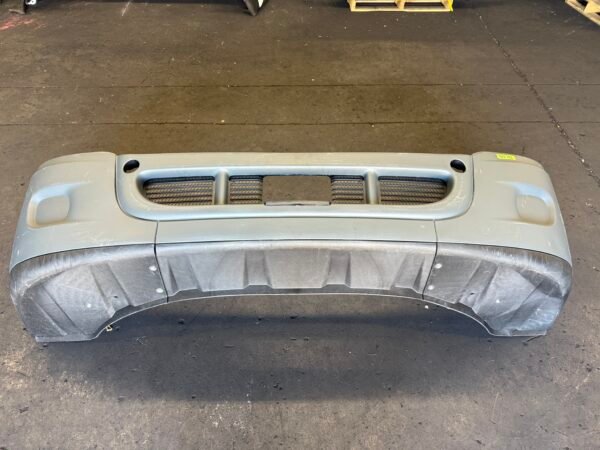 Genuine Freightliner Cascadia Bumper – Textured – 2007-2017 - Image 3