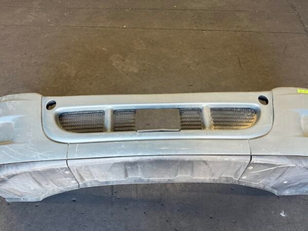 Genuine Freightliner Cascadia Bumper – Textured – 2007-2017 - Image 4
