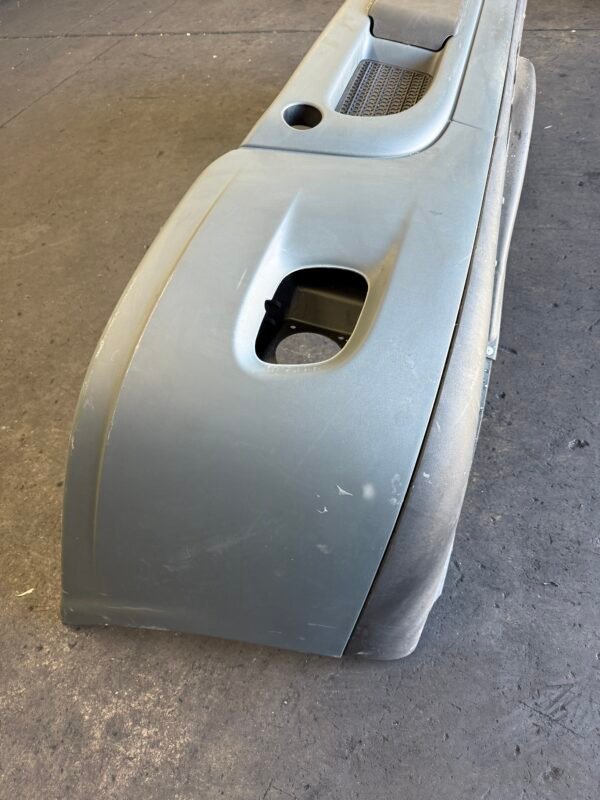 Genuine Freightliner Cascadia Bumper – Textured – 2007-2017 - Image 3