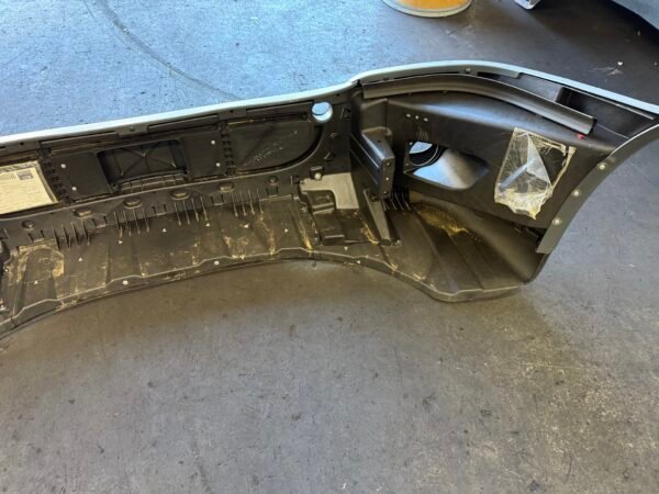 Genuine Freightliner Cascadia Bumper – Textured – 2007-2017 - Image 7