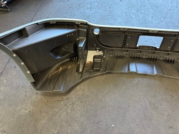 Genuine Freightliner Cascadia Bumper – Textured – 2007-2017 - Image 6