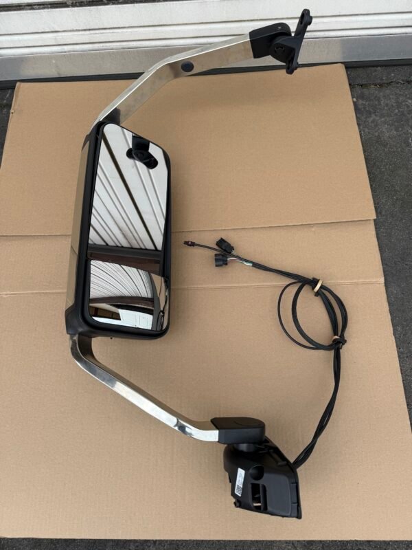 Western Star 47X/49X/57X LH Chrome Heated Mirror