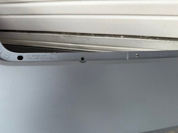 Freightliner Cascadia 2018+ Passenger Side RH Bumper End Cap – 21-28980-005 – OEM Surplus - Image 4