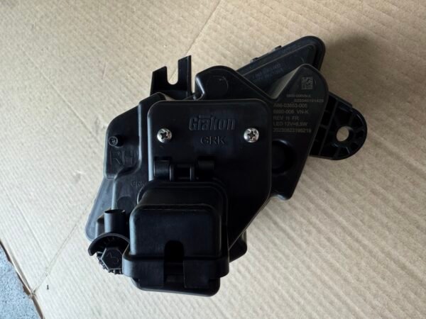 Freightliner Cascadia 2018+ Passenger Side RH Fog Light – A66-03653-005 – OEM Surplus - Image 5