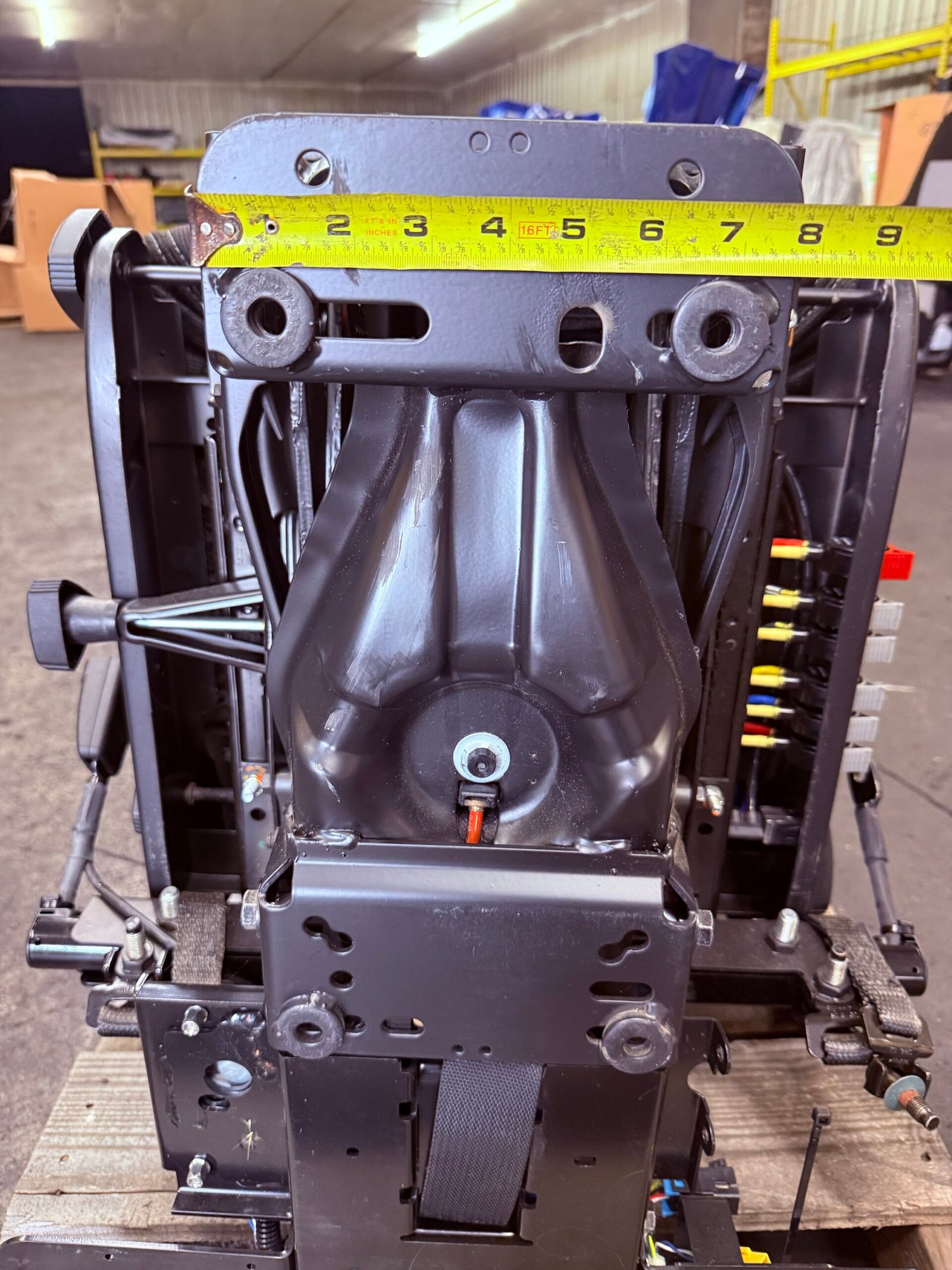 P3 Cascadia Rolltek SRS Air Ride Cloth Seat - Image 10